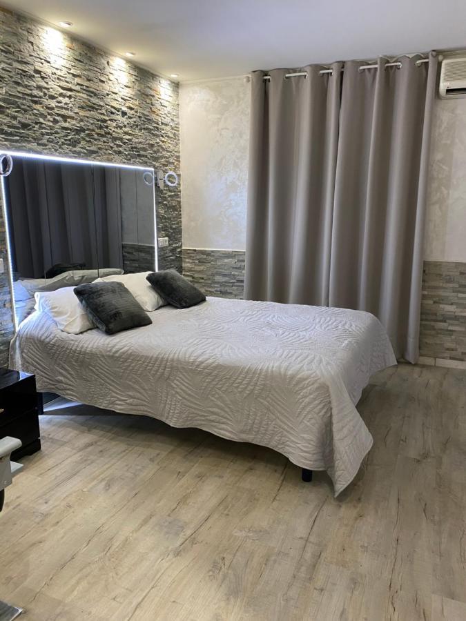 Hotel Le Derby 滨海卡涅 外观 照片