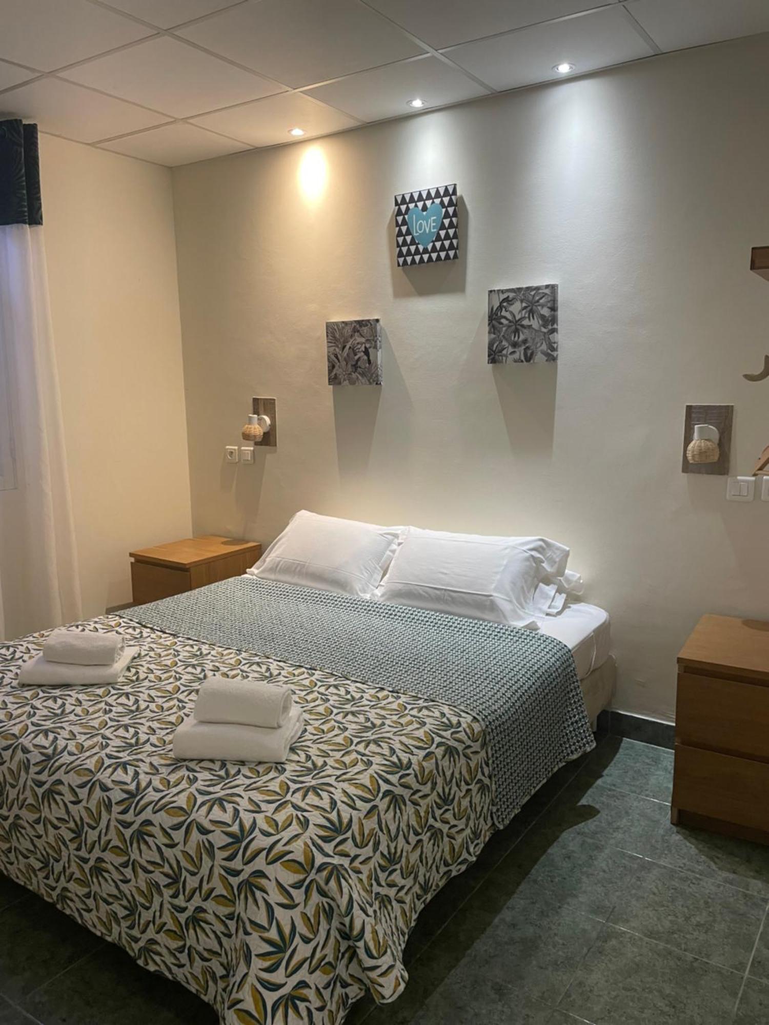 Hotel Le Derby 滨海卡涅 外观 照片